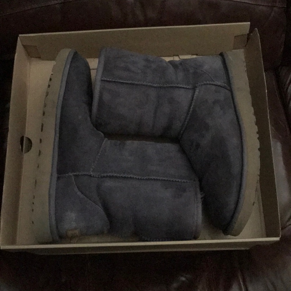 UGG Classic Short II Boots